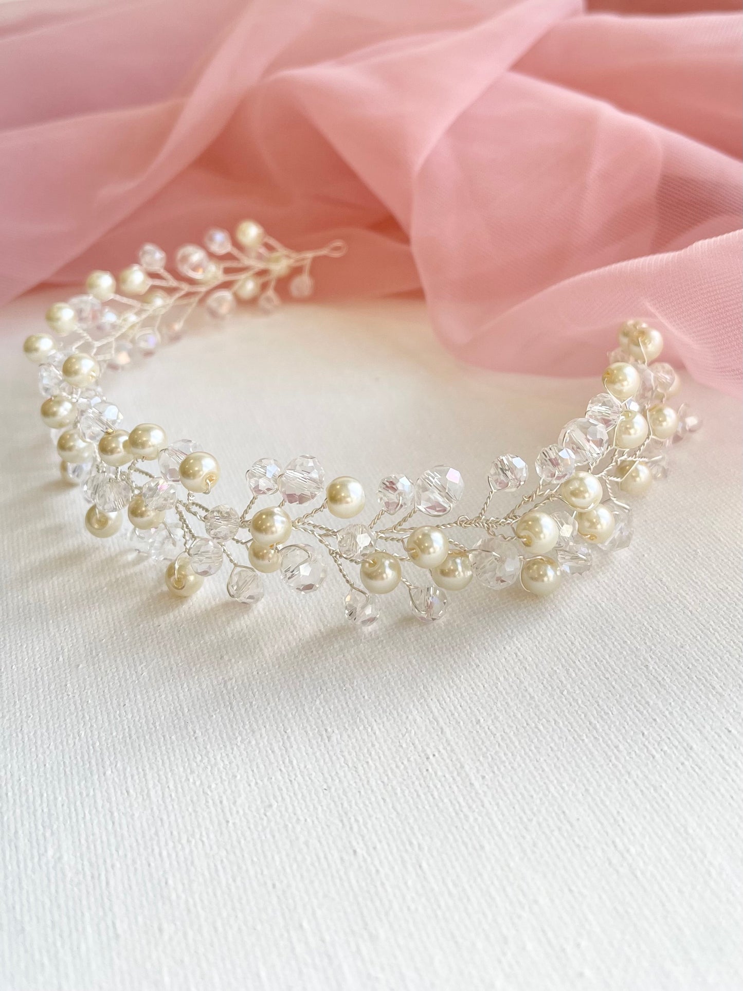 Pearl bridal headpiece