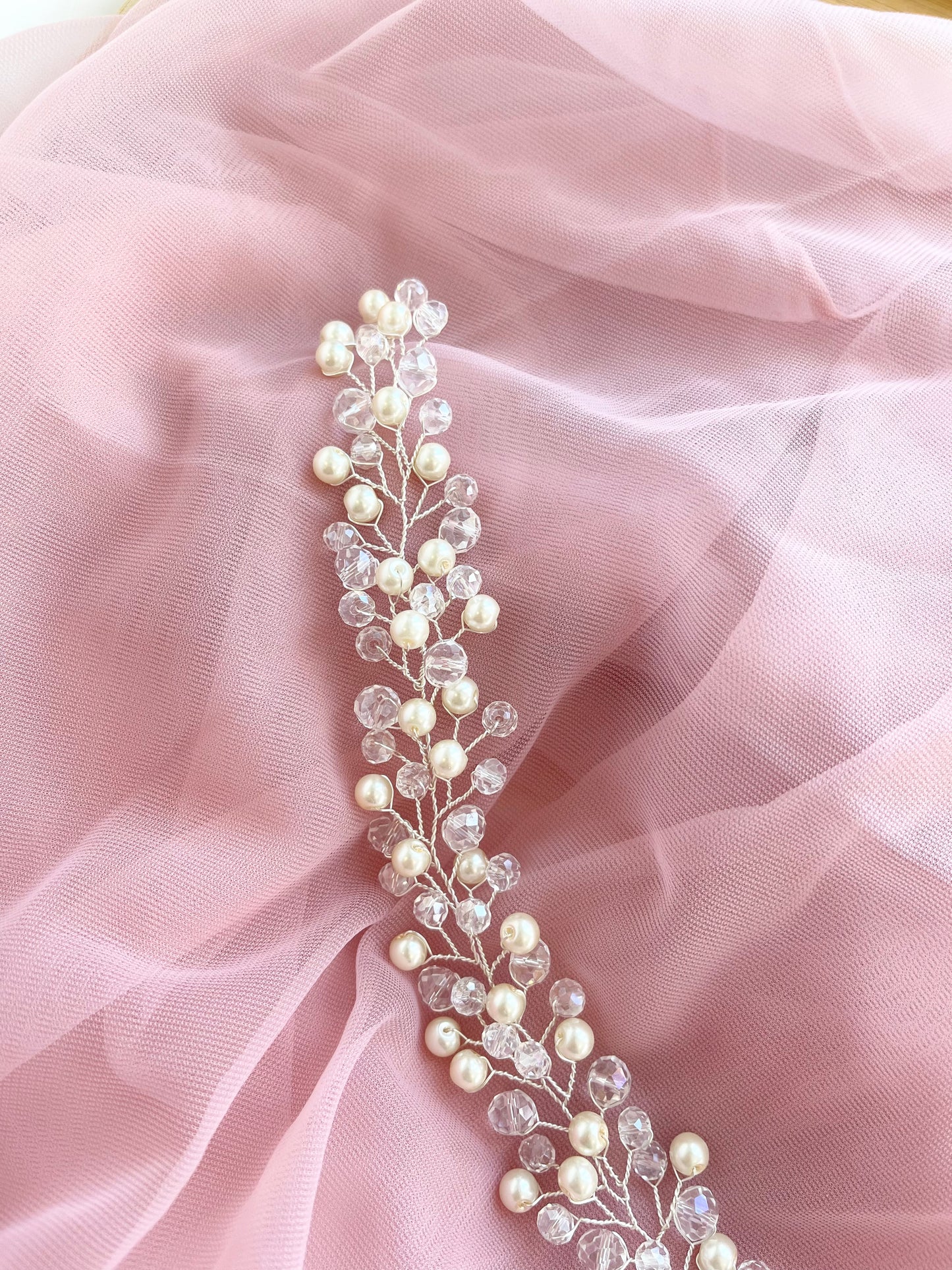 Pearl bridal headpiece